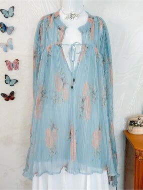 Boho ethereal romantic girly casual flowy tunic